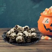 20-100 шт. Миниатюрные черепа на Хэллоуин — фото 2