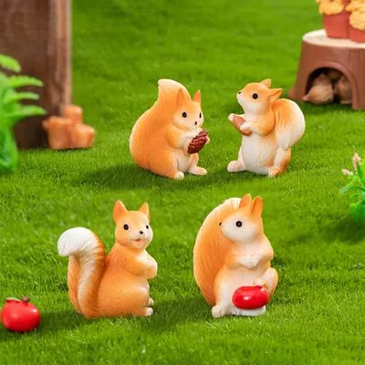 Милая фигурка белки из смолы — для декор — фото 3