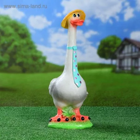 Садовая фигура из гипса «Гусь в галстуке» — для огород