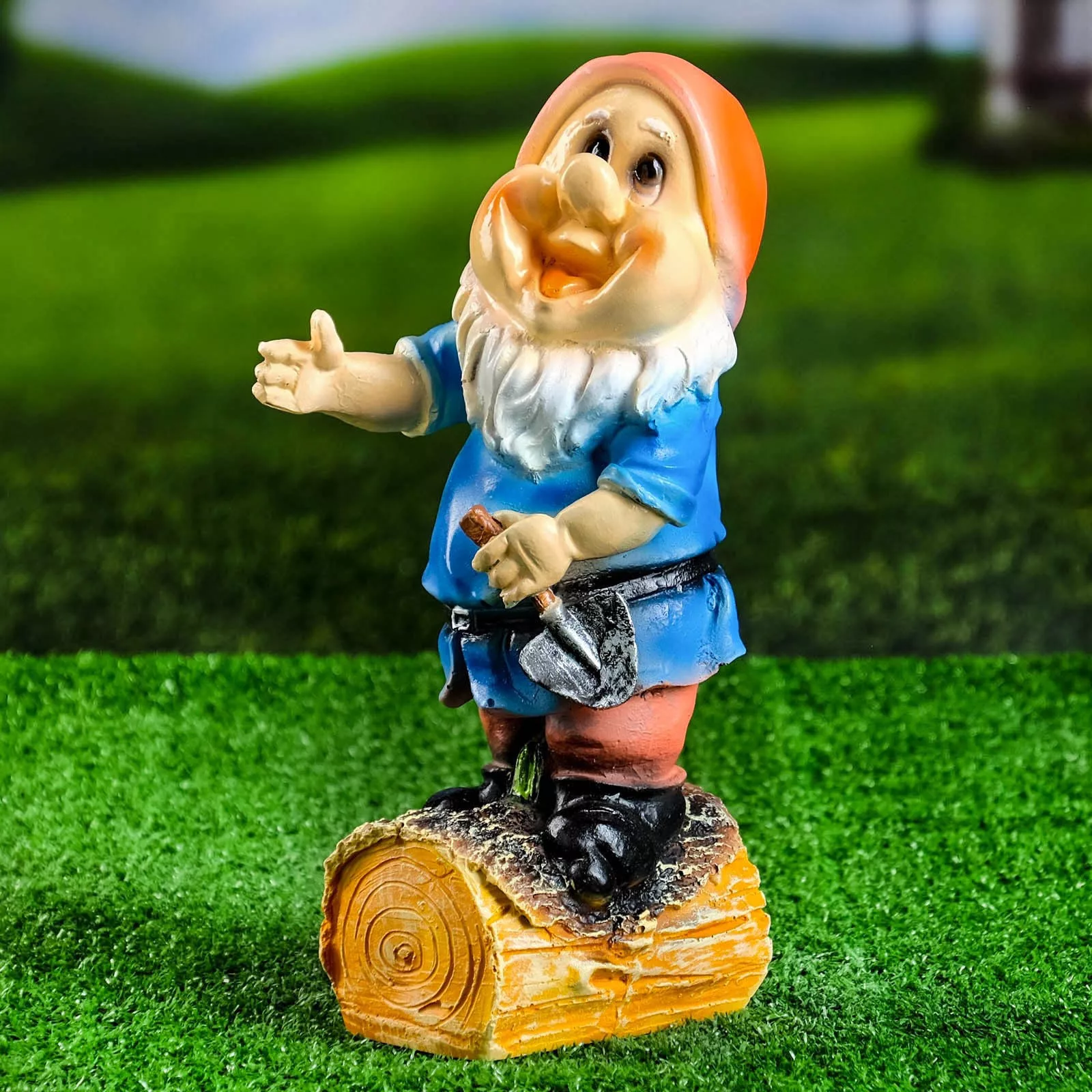 Садовая фигура из полистоуна «Гномик с лопатой» — для инструмент — фото 3